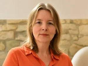 dr hab. Danuta Kabat-Rudnicka, prof. UEK