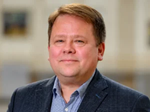 dr hab. Rafał Kasprzak, prof. SGH