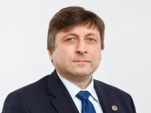 prof. dr hab. Piotr Niedzielski